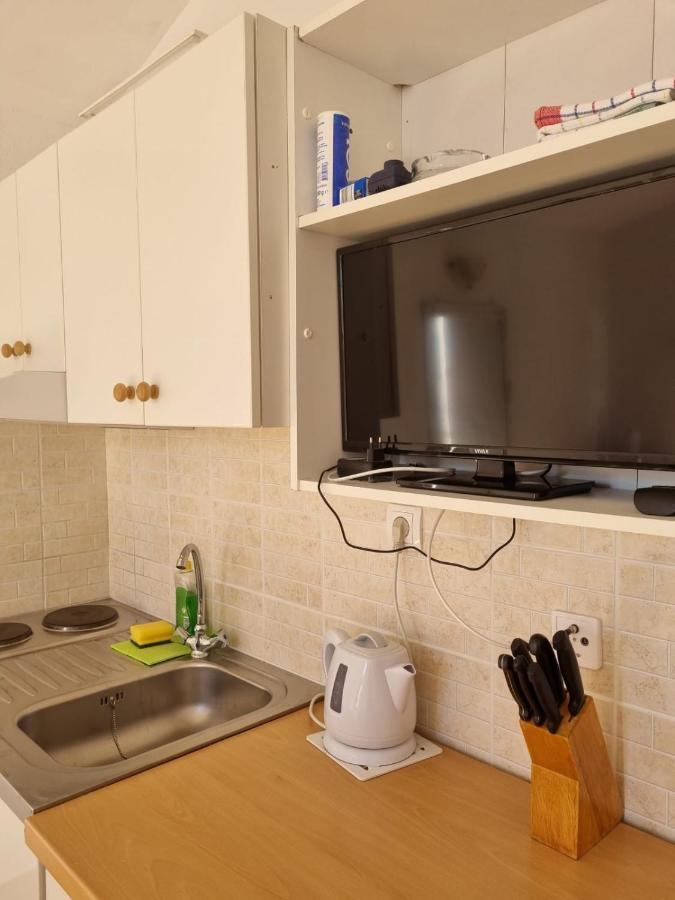 Apartmani Toni Poce 2 Primosten Bagian luar foto
