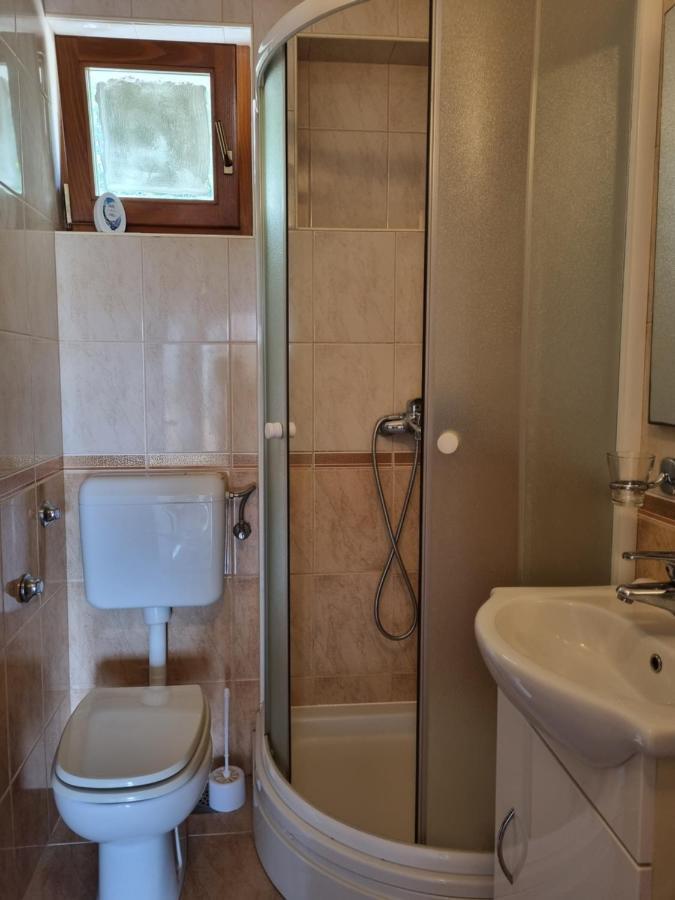 Apartmani Toni Poce 2 Primosten Bagian luar foto